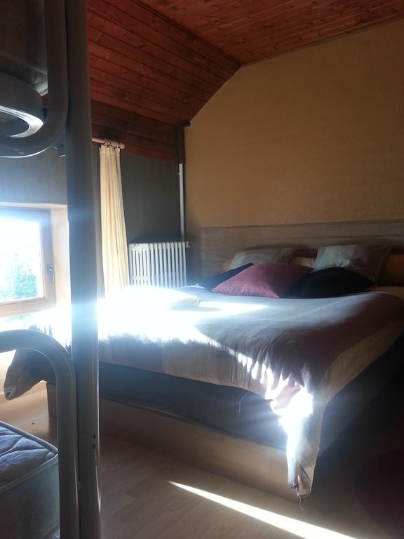 Auberge Au Bon Vivant Vesqueville Chambre photo